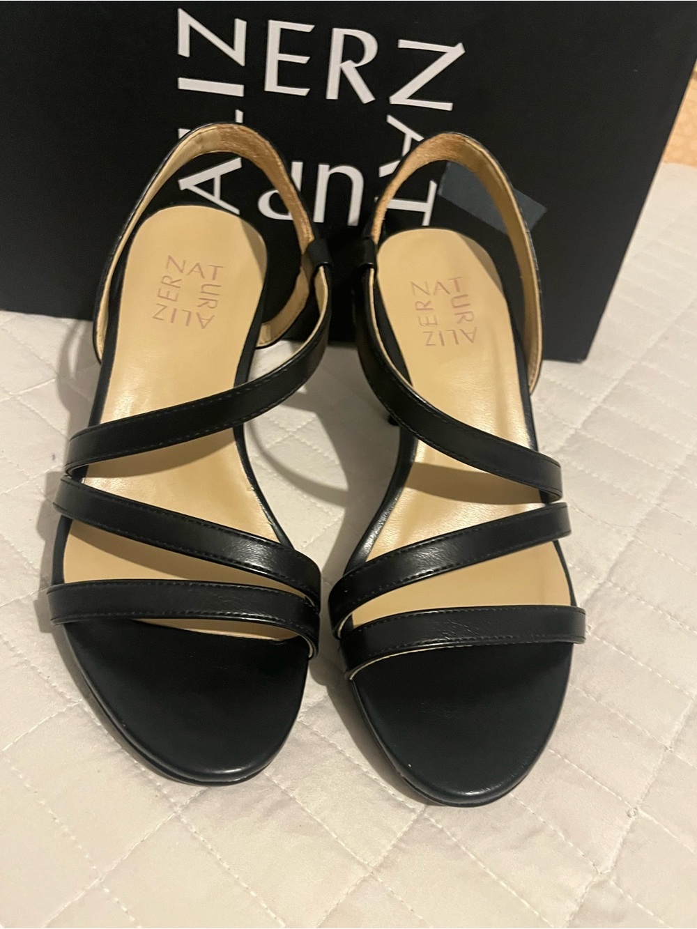 Women's Brenta Dress Sandal
Shop all Naturalizer